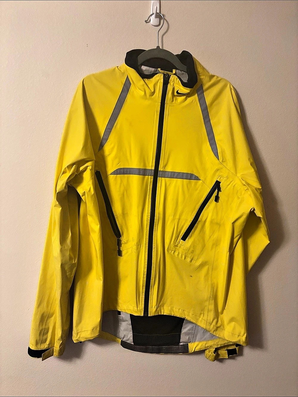 Nike Storm-Fit Performance Jacket in Yellow & Gray Size XL